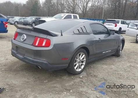 2011 Ford Mustang V6 Premium z USA, uszkodzony, nr VIN 1ZVBP8AM5B5144554